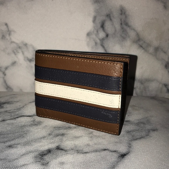 Coach Wallet - Picture 5 of 6